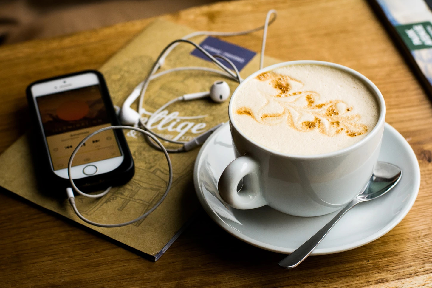 7 Reasons Podcasting Is Better Than Blogging